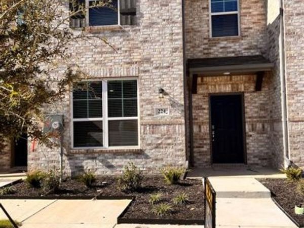 224 Wagon Spoke Way, Fort Worth, TX 76120