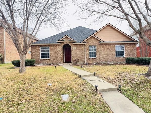 522 Binkley Court, Mesquite, TX 75181