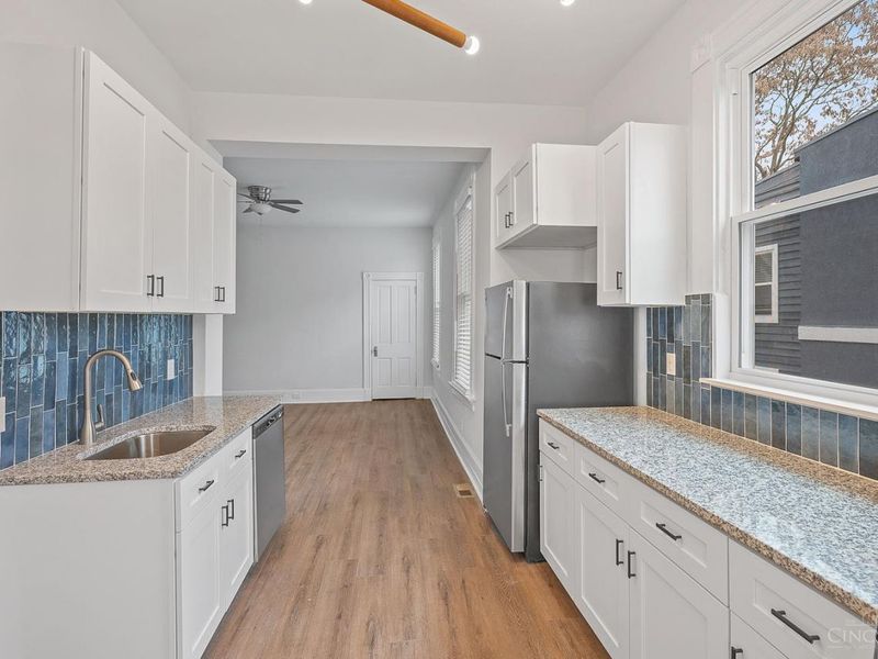 2232 Kemper Lane, Cincinnati, OH 45206 Photo 14