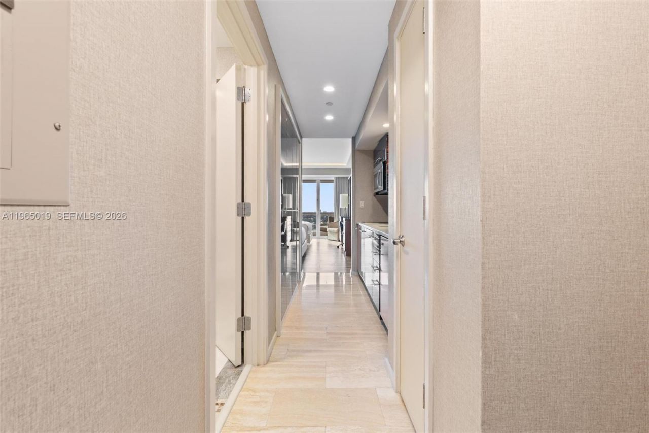 551 N Fort Lauderdale Beach Blvd , Unit R1804, Fort Lauderdale, FL 33304 Photo