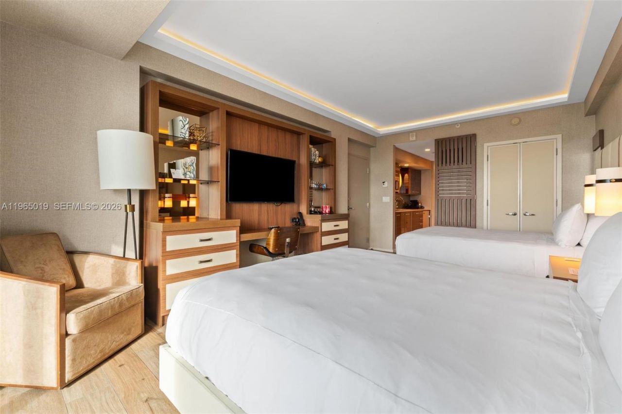 551 N Fort Lauderdale Beach Blvd , Unit R1804, Fort Lauderdale, FL 33304 Photo