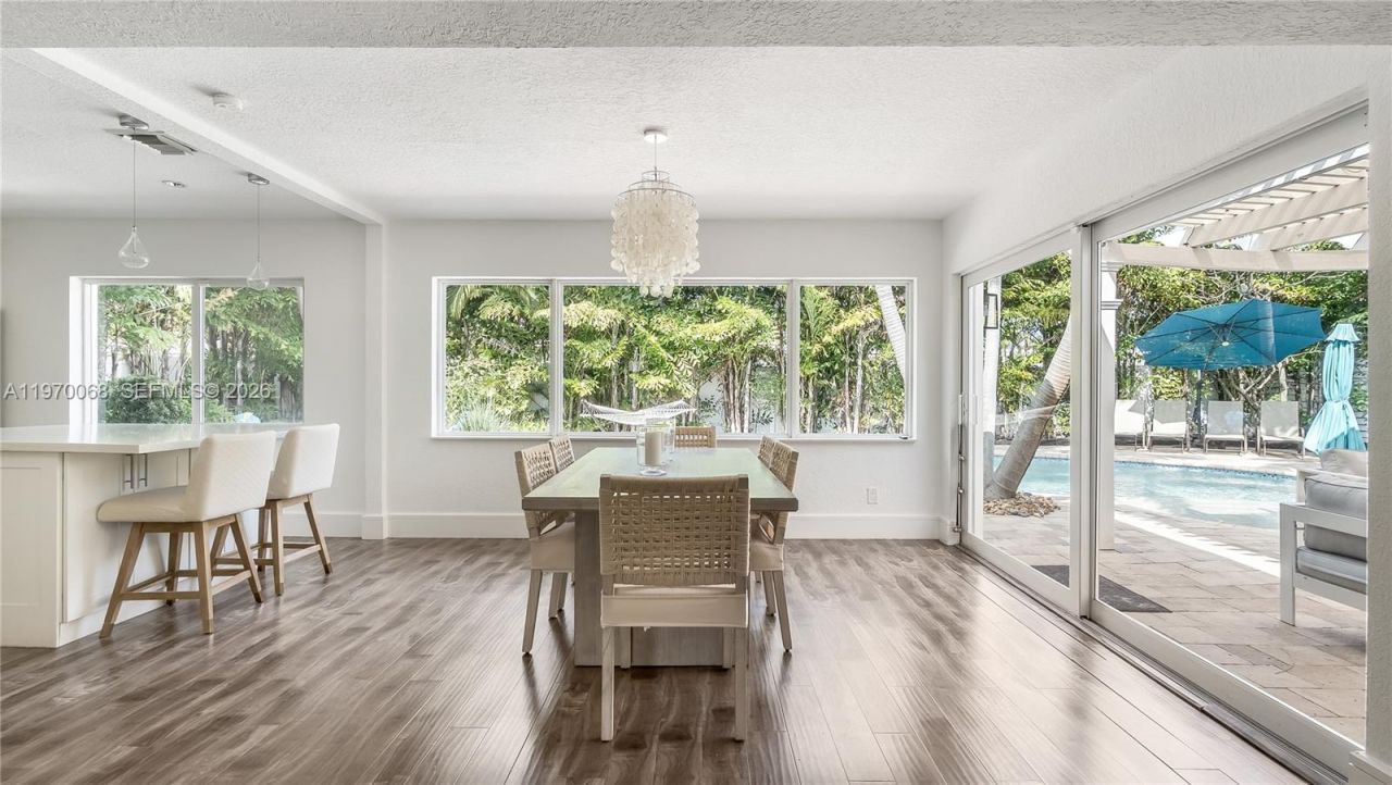 2037 Windward Dr, Lauderdale by the Sea, FL 33062 Photo