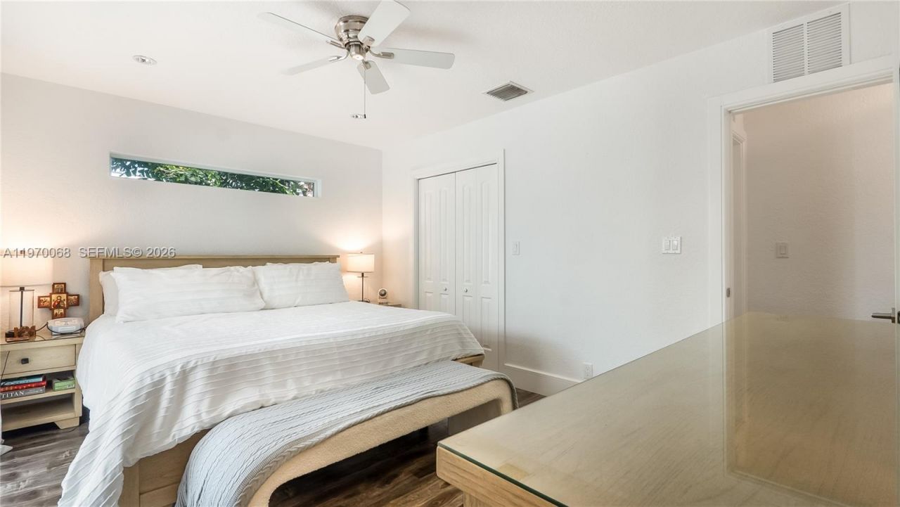 2037 Windward Dr, Lauderdale by the Sea, FL 33062 Photo