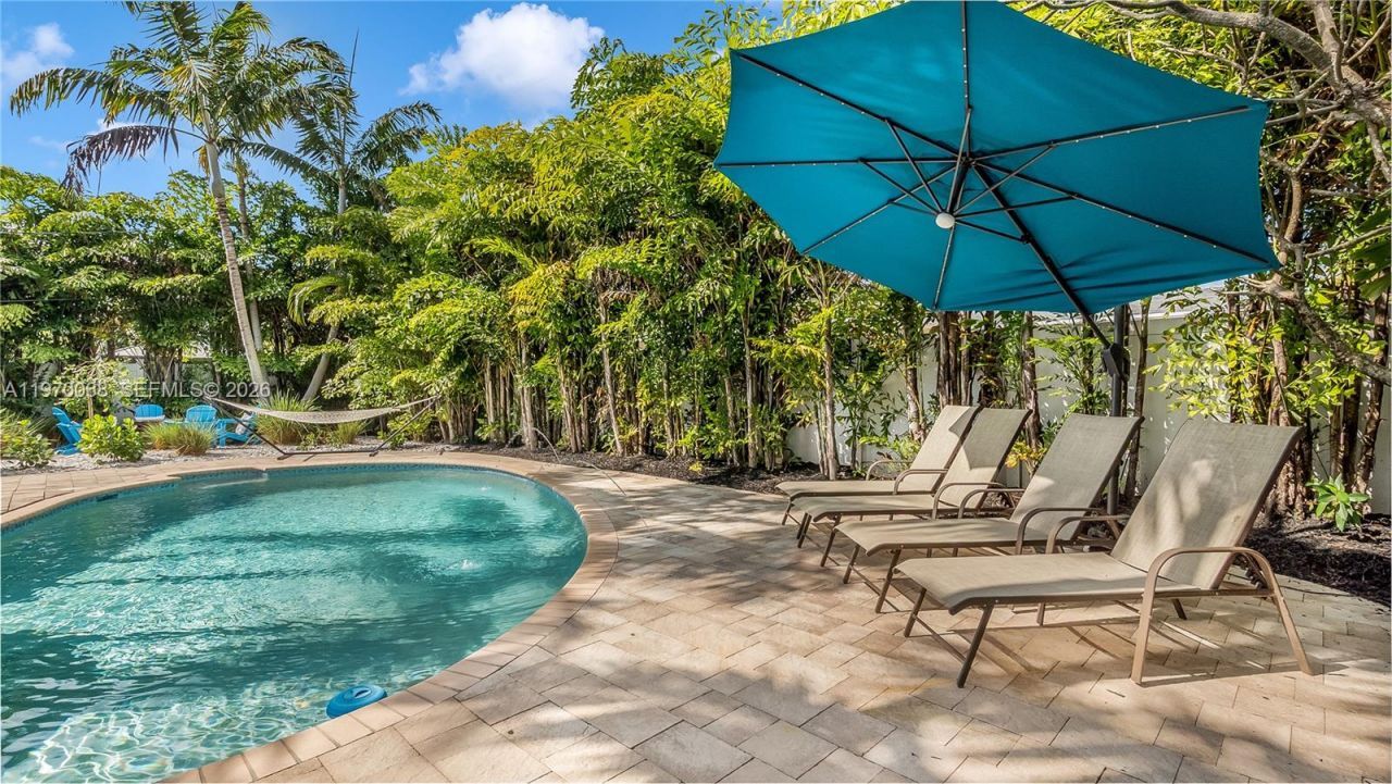 2037 Windward Dr, Lauderdale by the Sea, FL 33062 Photo