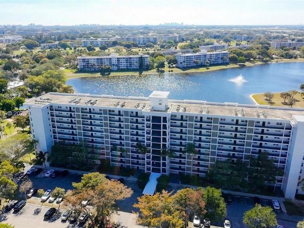 2900 N Course Dr , Unit 804, Pompano Beach, FL 33069