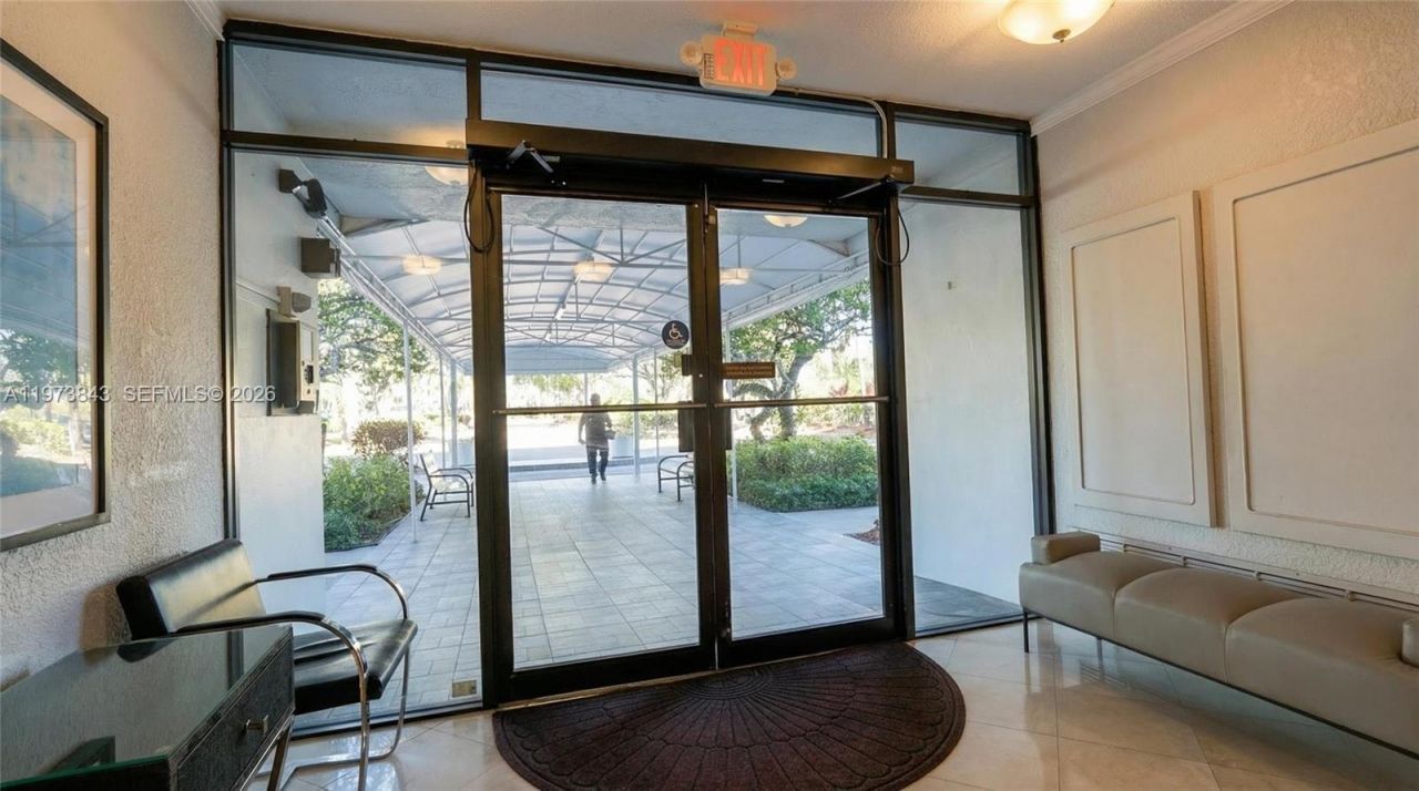 2900 N Course Dr, Unit 804, Pompano Beach, FL 33069 Photo