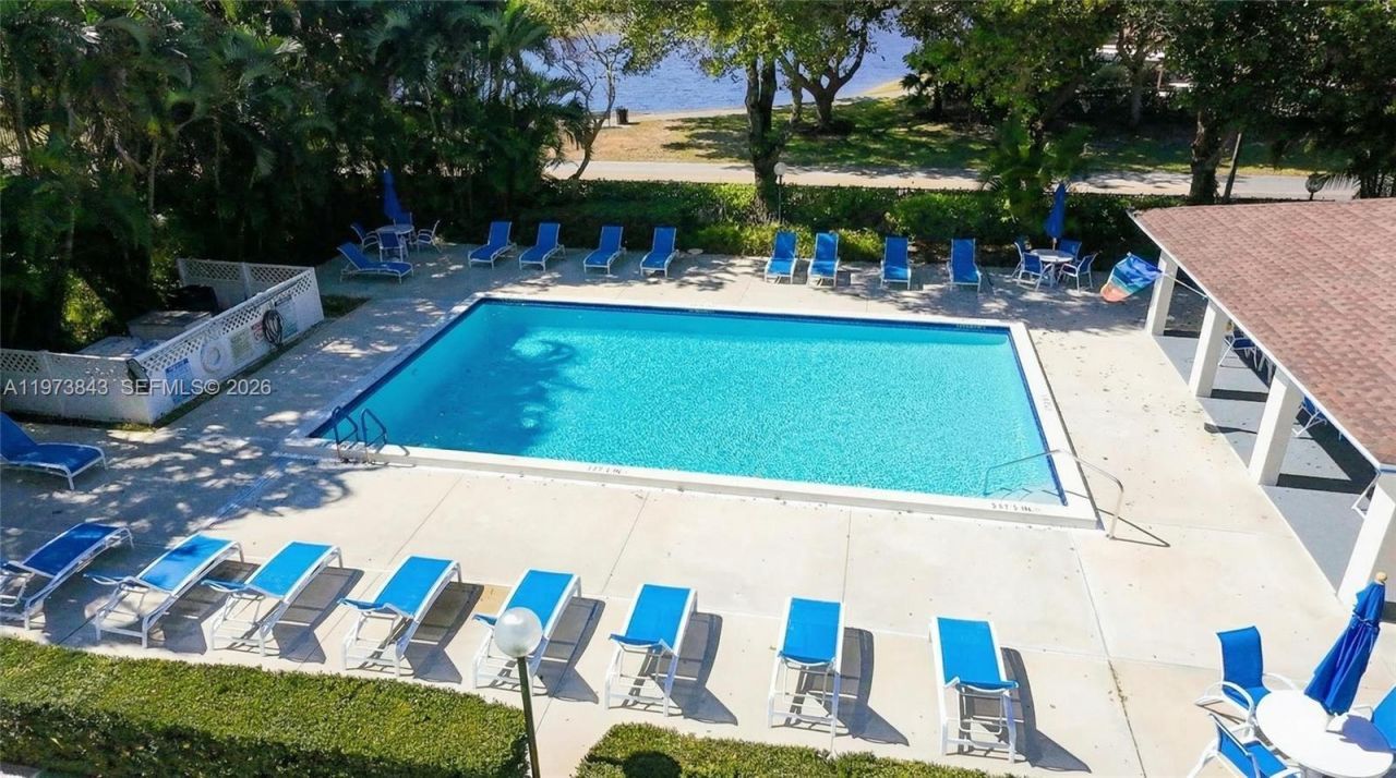2900 N Course Dr, Unit 804, Pompano Beach, FL 33069 Photo