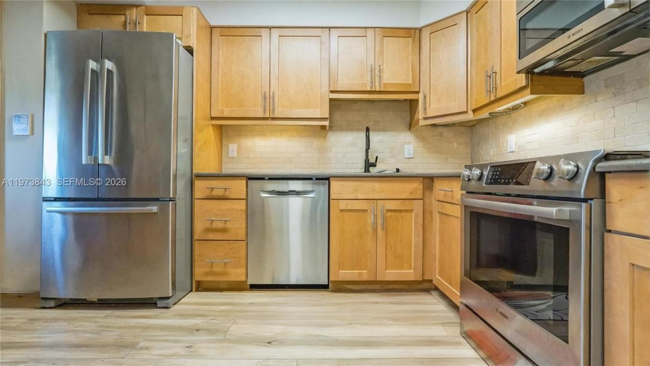 2900 N Course Dr , Unit 804, Pompano Beach, FL 33069 Photo