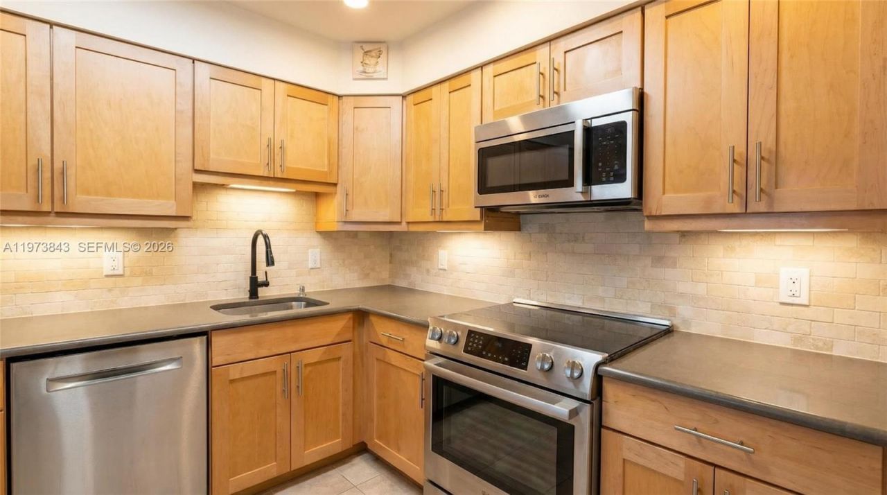 2900 N Course Dr , Unit 804, Pompano Beach, FL 33069 Photo