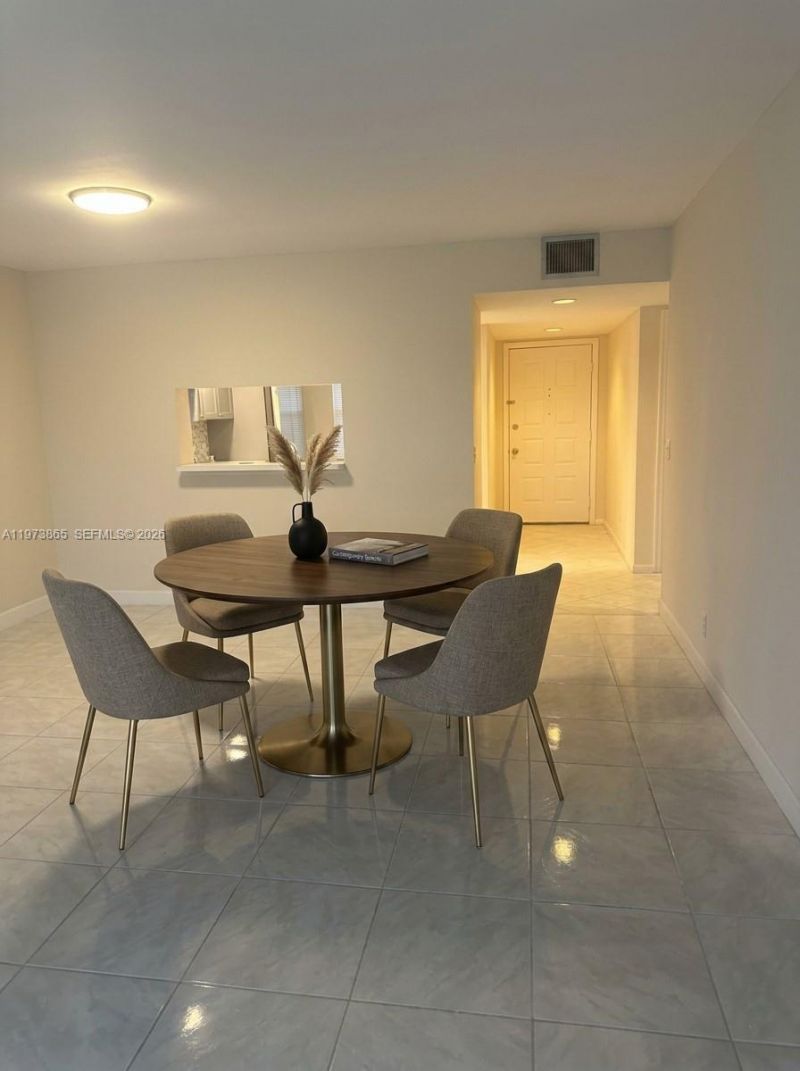 12800 SW 7th Ct , Unit 306G, Pembroke Pines, FL 33027 Photo