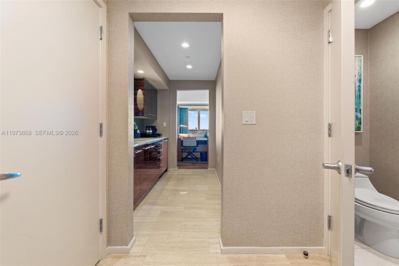 551 N Fort Lauderdale Beach Blvd , Unit R1803, Fort Lauderdale, FL 33304 Photo