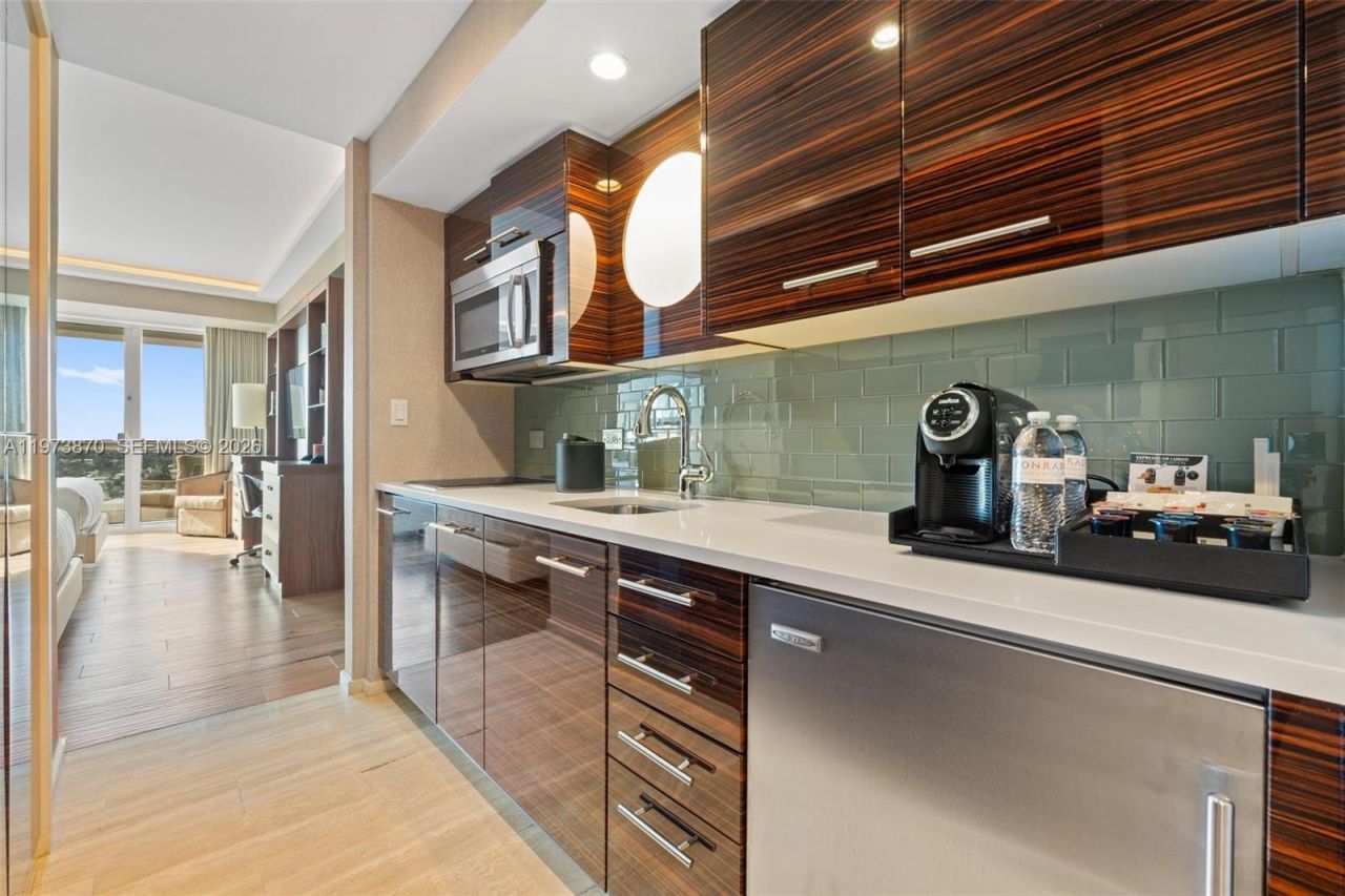 551 N Fort Lauderdale Beach Blvd , Unit R1803 & R1, Fort Lauderdale, FL 33304 Photo