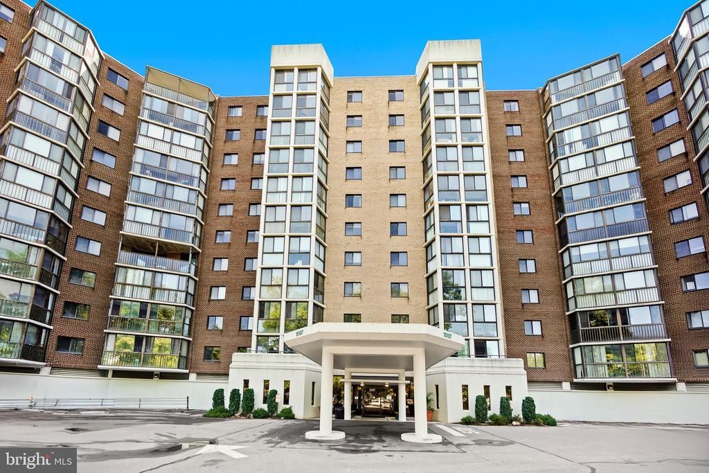 15107 Interlachen Drive, Unit 2-716, Silver Spring, MD 20906 Main Photo