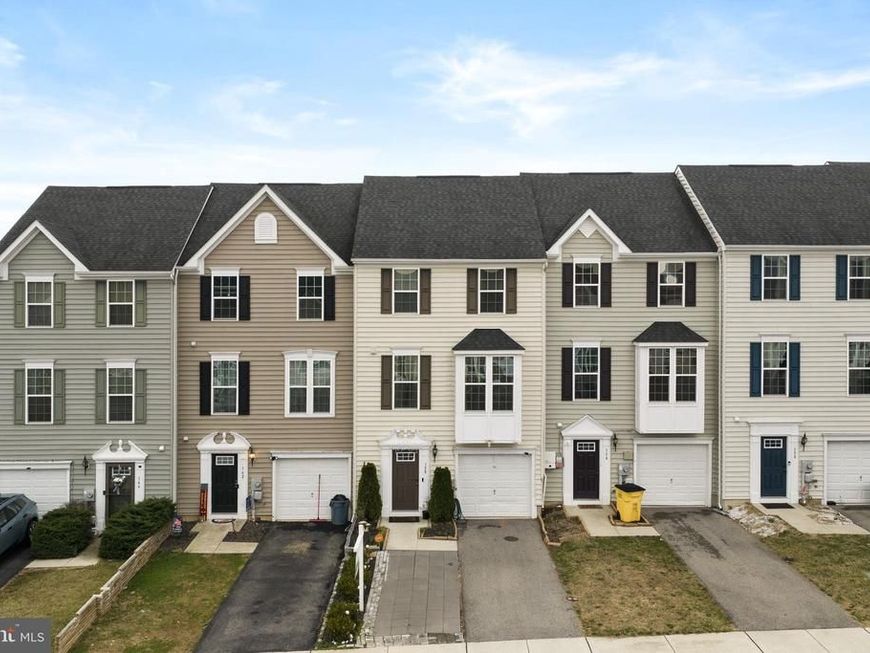 158 Norwood Drive, Falling Waters, WV 25419 Main Photo