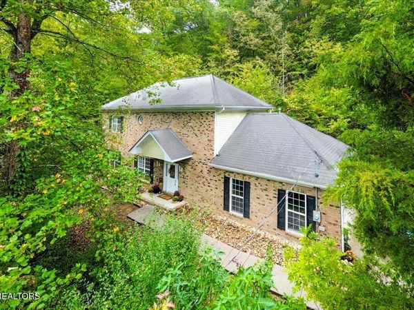 154 Glassboro Drive, Oak Ridge, TN 37830