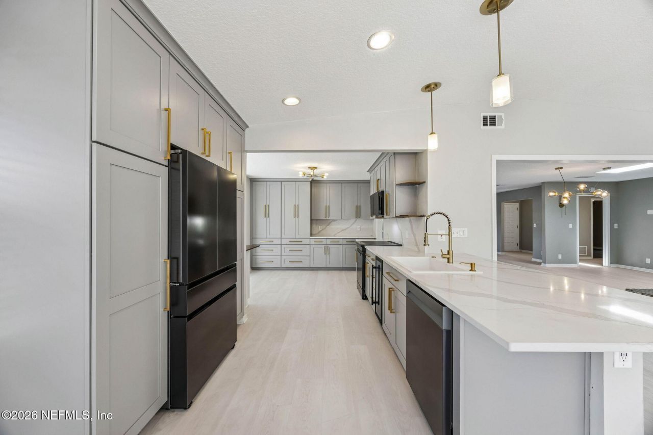 7955 Pine Lake Road, Jacksonville, FL 32256 Photo