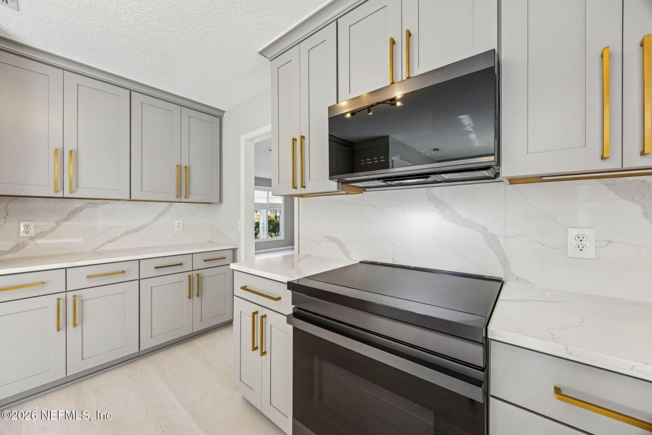 7955 Pine Lake Road, Jacksonville, FL 32256 Photo