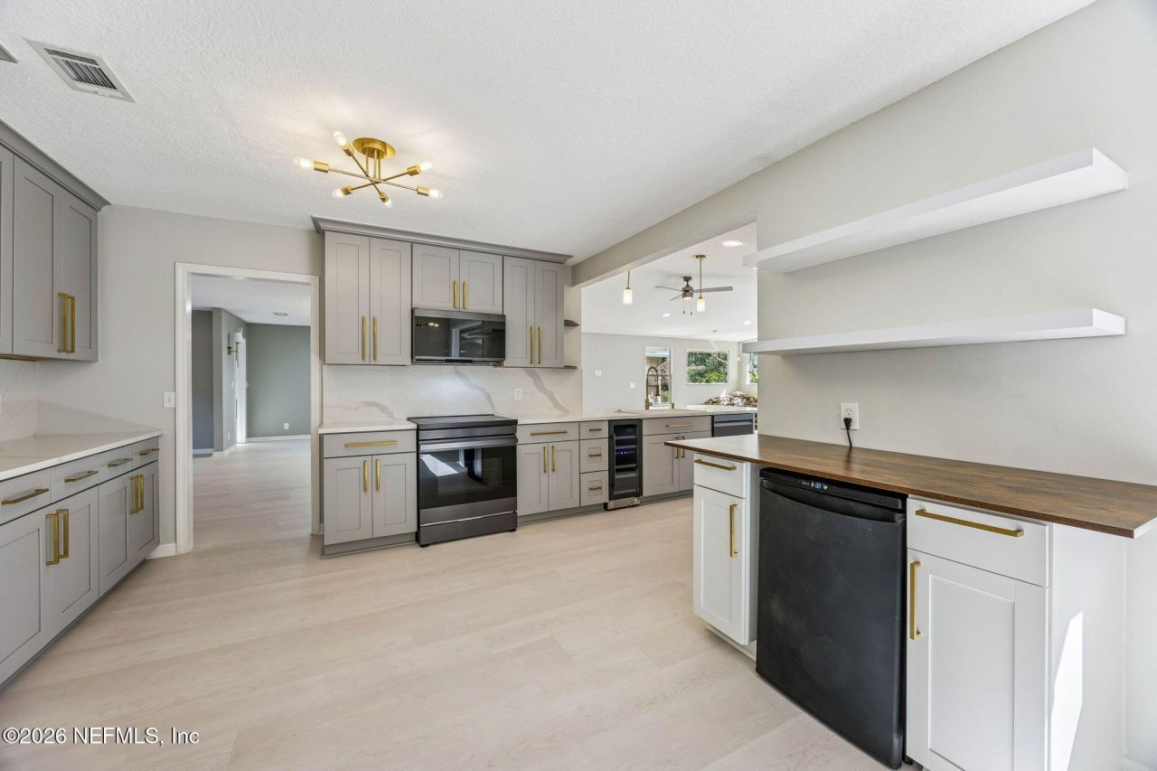 7955 Pine Lake Road, Jacksonville, FL 32256 Photo