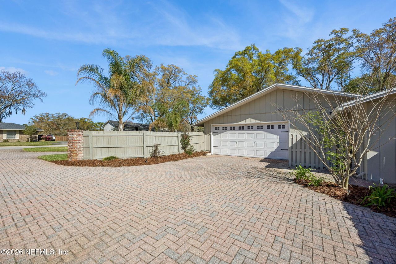 7955 Pine Lake Road, Jacksonville, FL 32256 Photo