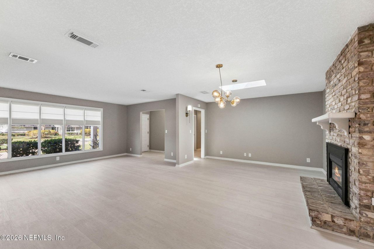 7955 Pine Lake Road, Jacksonville, FL 32256 Photo