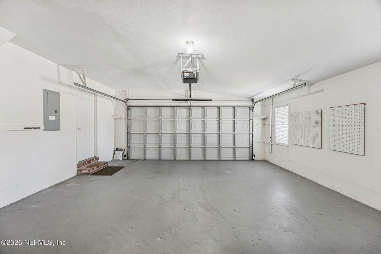 7955 Pine Lake Road, Jacksonville, FL 32256 Photo