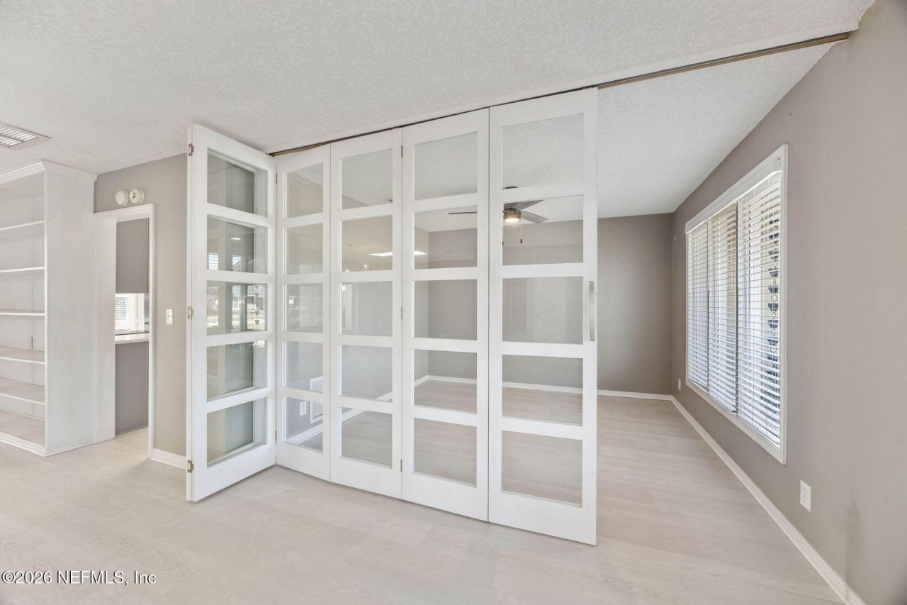 7955 Pine Lake Road, Jacksonville, FL 32256 Photo