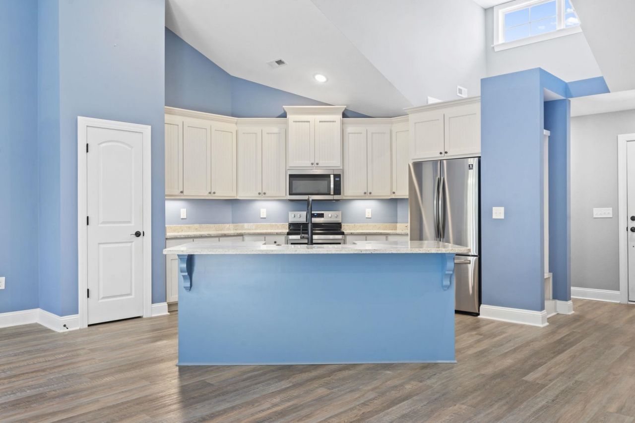 300 Purdue Ct.  Photo 11