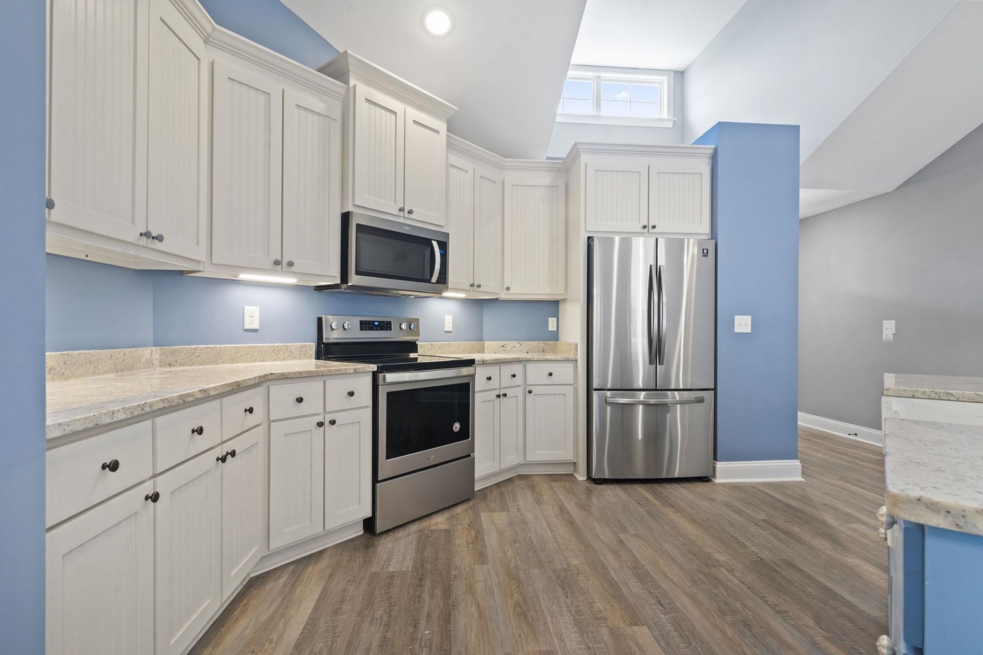 300 Purdue Ct. Photo 14