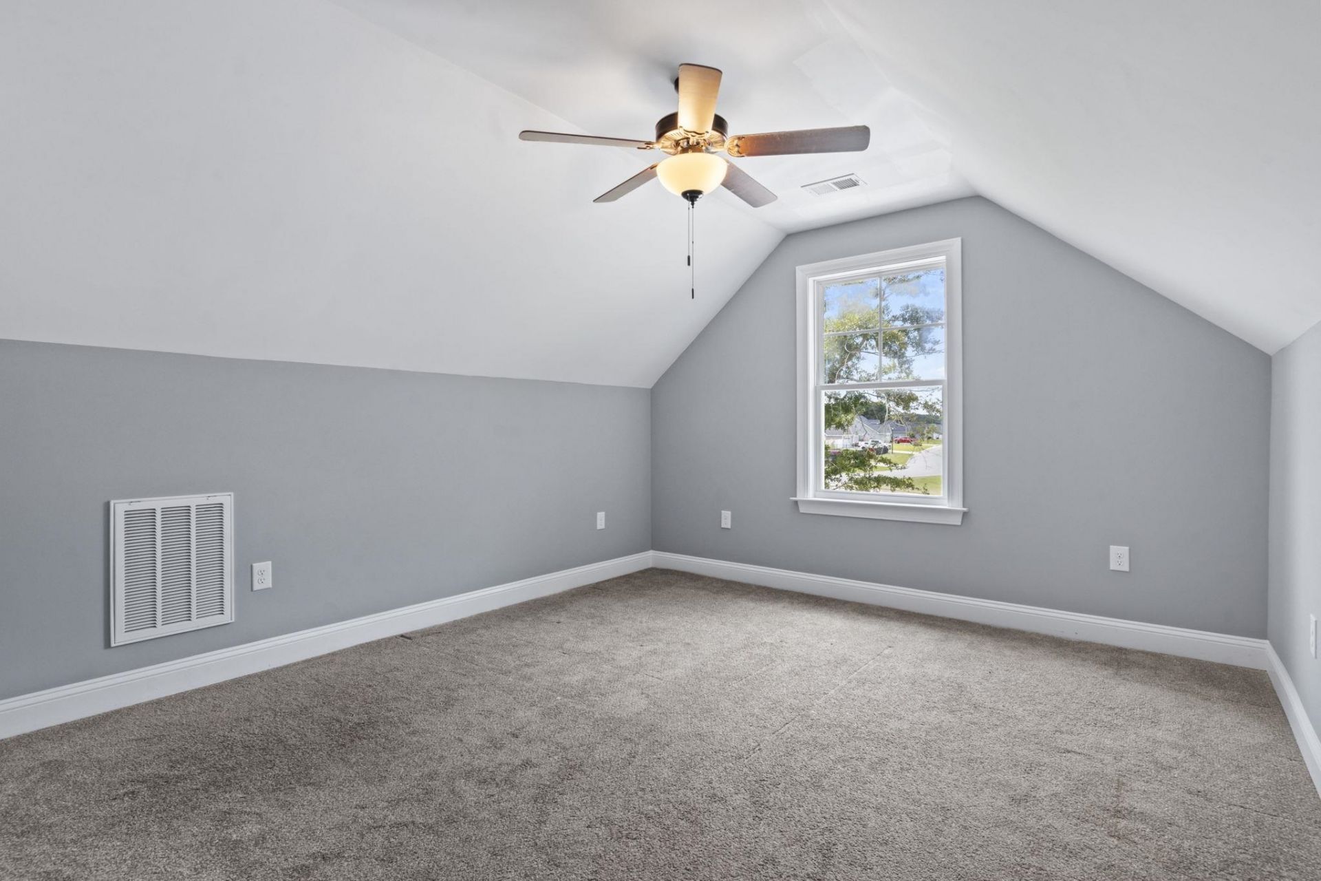 300 Purdue Ct. Photo 27