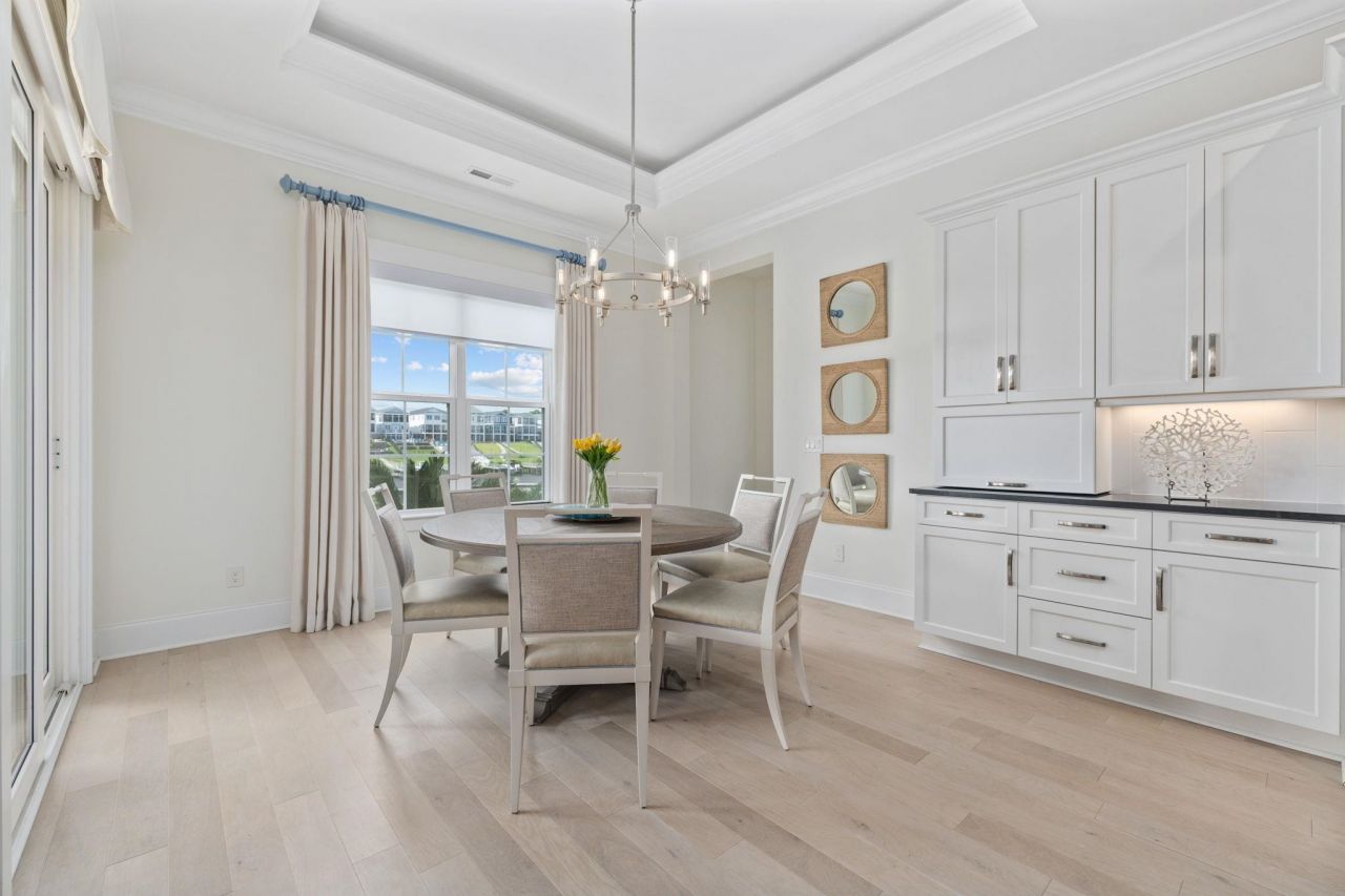 6025 Bolsena Place Photo 13