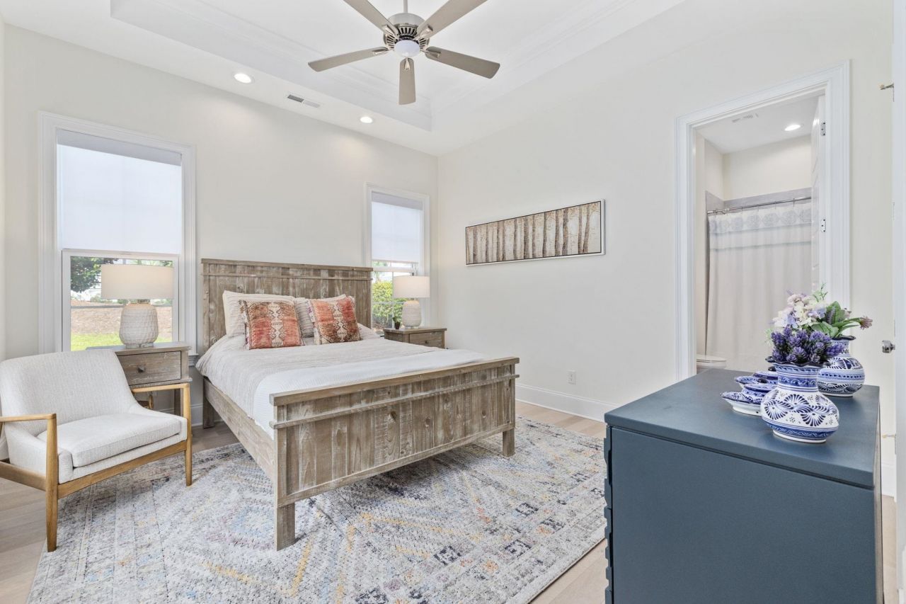 6025 Bolsena Place Photo 15