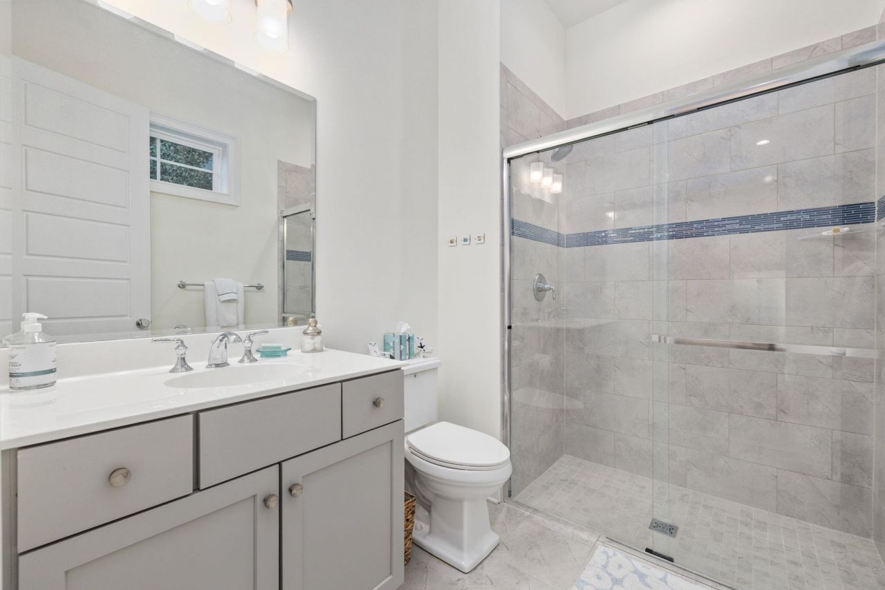 6025 Bolsena Place Photo 22