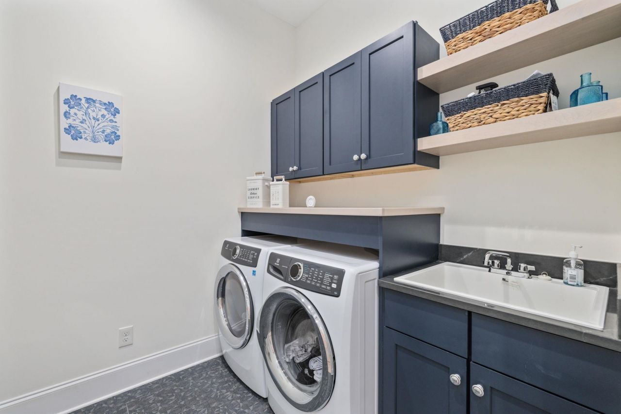 6025 Bolsena Place Photo 23