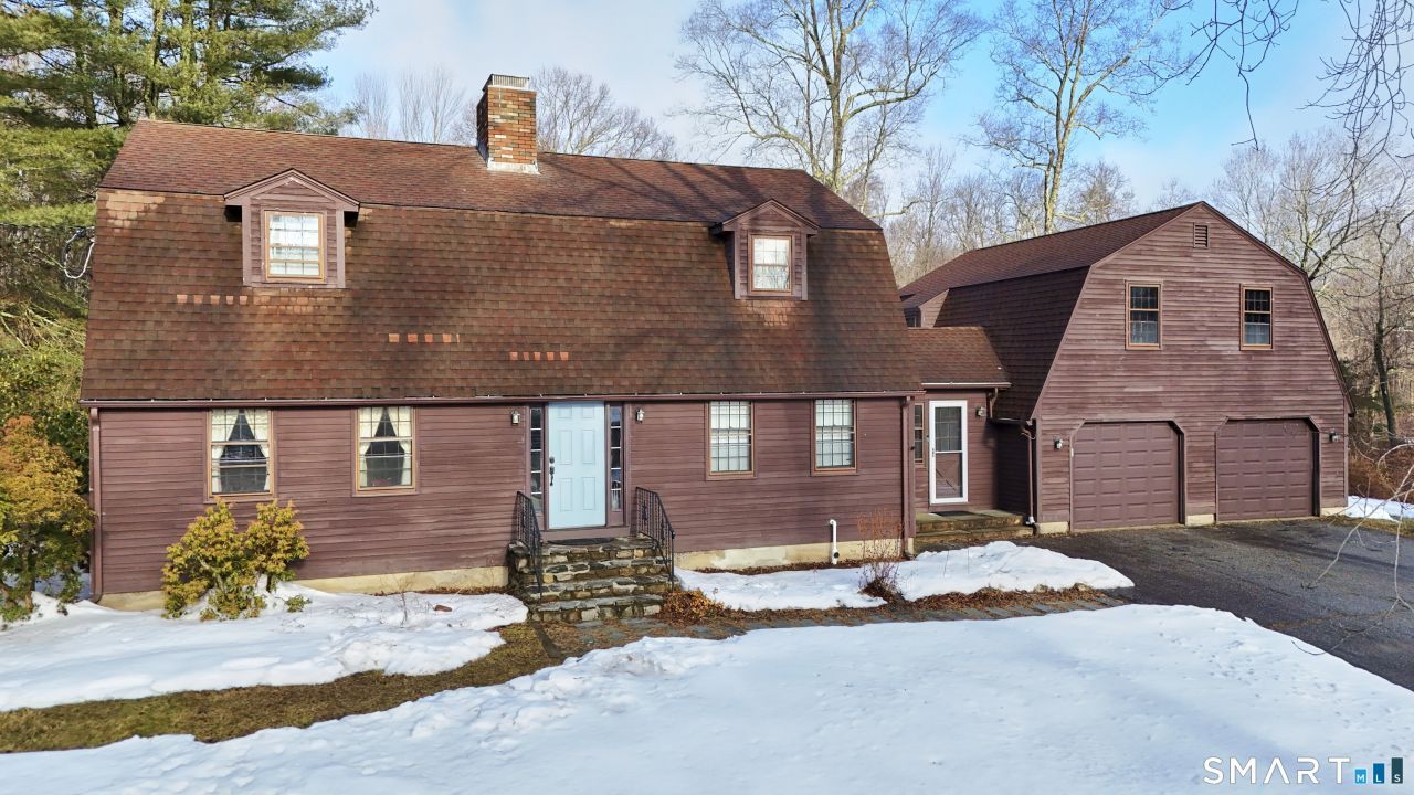 15 Haywardville, East Haddam, CT 06423 Main Photo