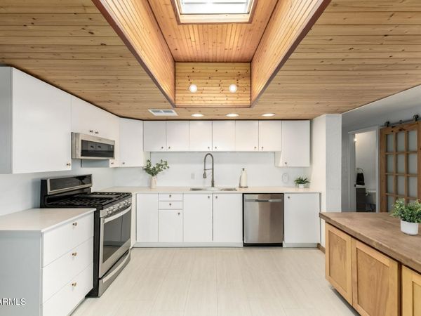 3408 E MONTE VISTA Road, Phoenix, AZ 85008