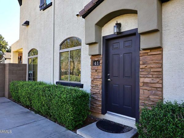 2727 N PRICE Road, Unit 41, Chandler, AZ 85224