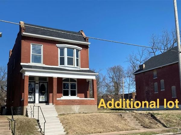 5331 Ridge Avenue, St Louis, MO 63112