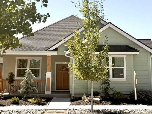 1005 E Horse Back Trail, Sisters, OR 97759