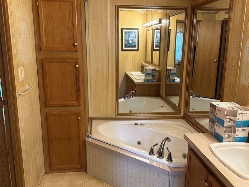 2655 Stoneyridge Drive, Madison, OH 44057 Photo 19