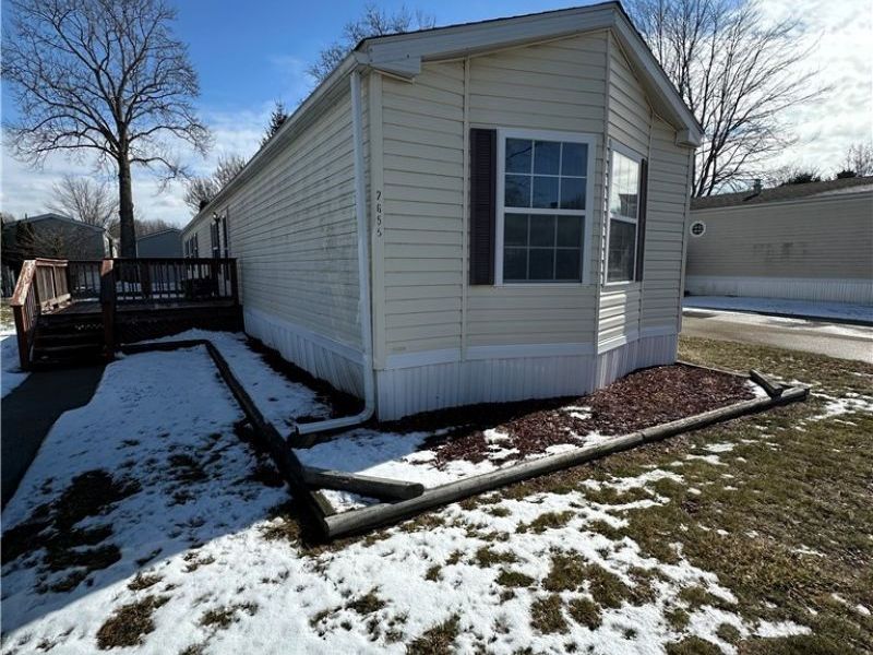 2655 Stoneyridge Drive, Madison, OH 44057 Photo 2