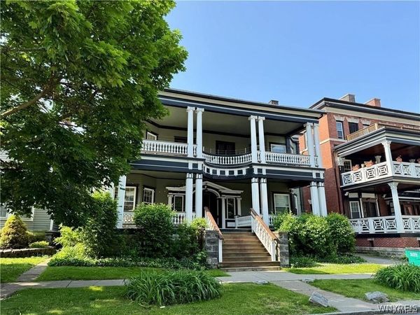 242 Bryant Street , Unit 2B, Buffalo, NY 14222