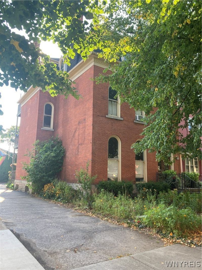 68 Prospect Avenue, Unit 3, Buffalo, NY 14201 Main Photo