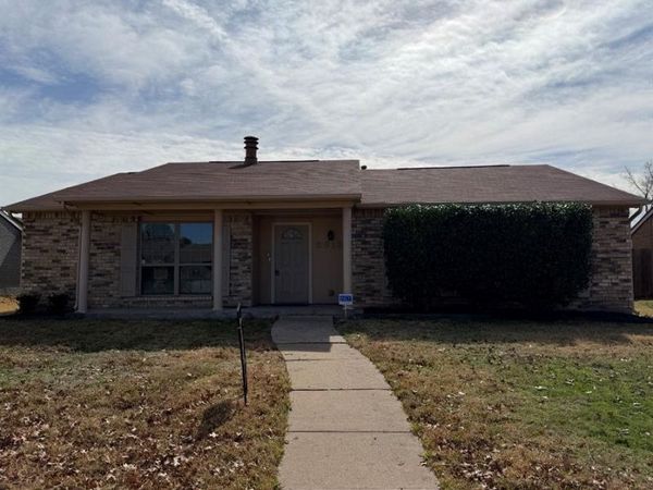 5613 Truitt Street, The Colony, TX 75056