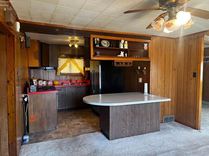 284 Gibbs Road, Norwalk, OH 44857 Photo 7