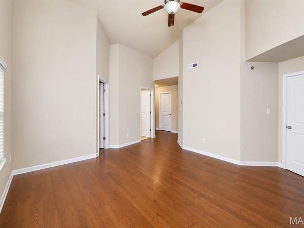 532 Bramblett Hills, O'Fallon, MO 63366