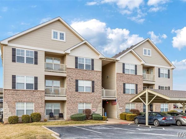 532 Bramblett Hills, O'Fallon, MO 63366