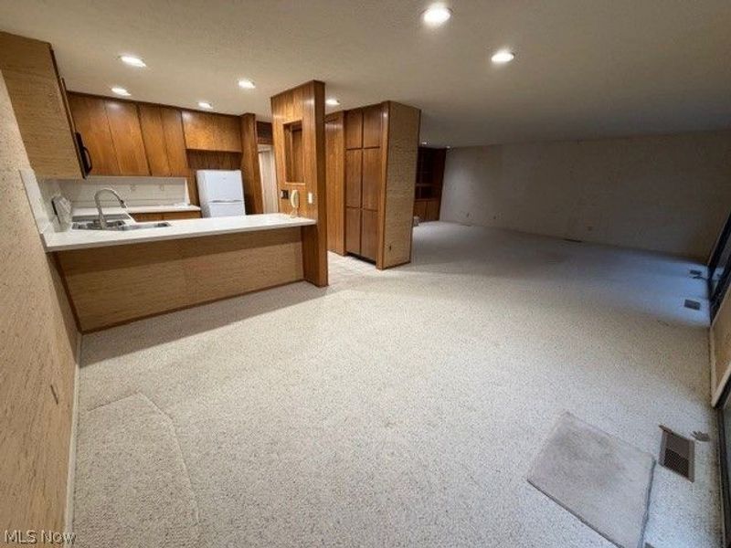 18238 Glencreek Lane, Strongsville, OH 44136 Photo 3