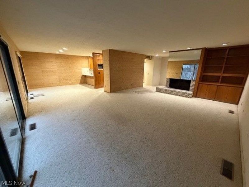 18238 Glencreek Lane, Strongsville, OH 44136 Photo 8