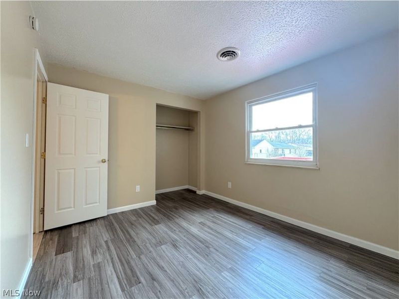 18066 Hillcrest Drive, Lake Milton, OH 44429 Photo 25