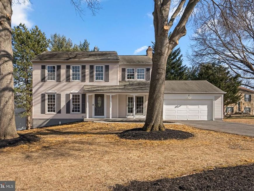 8 Seville Way , Gaithersburg, MD 20878 Main Photo